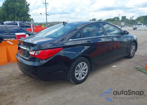 2011 Hyundai Sonata Gls from USA, damaged, VIN 5NPEB4AC4BH195946